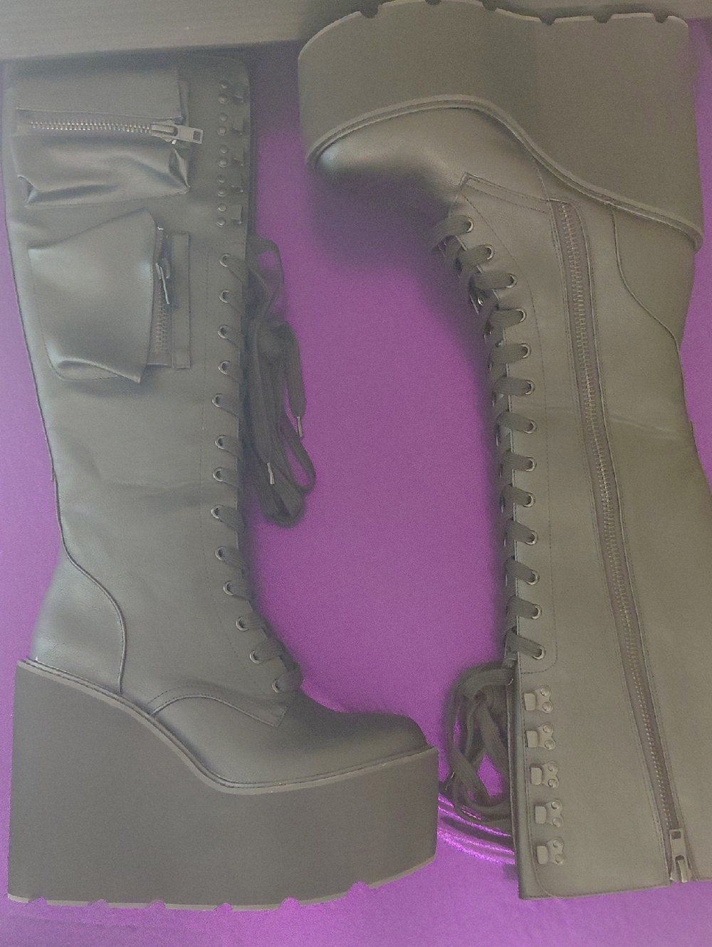 DOLLSKILL CURRENT MOOD SZ.11Chunky Lace-Up Platform Knee-High Boots Black